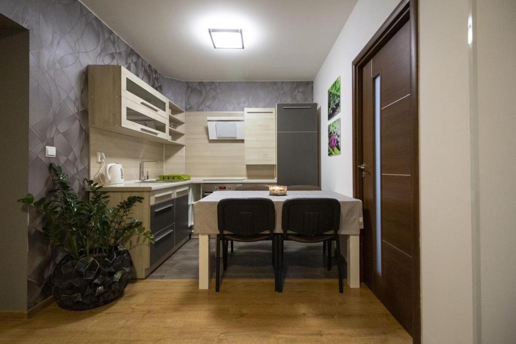 Apartman Adam เวลคี สลาวโคว์ ภายนอก รูปภาพ